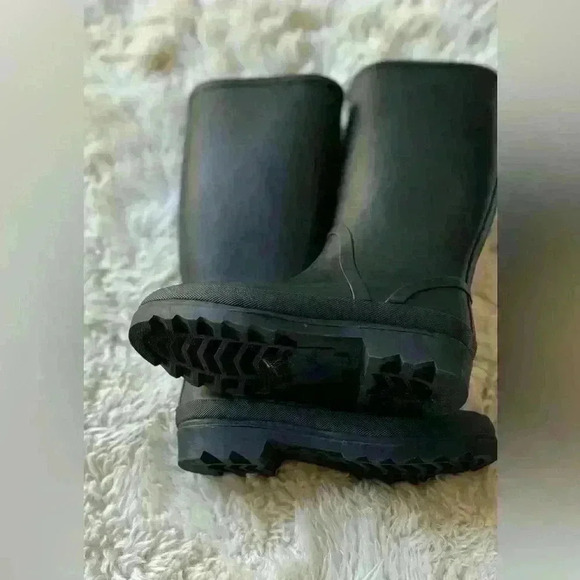 J Crew Tall lug -sole - Picture 3 of 3